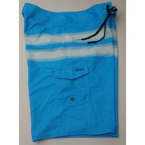 Reef Men's Size 33 Blue Striped Life's Short Go‎ Surfing Boardshorts Pre-Owned